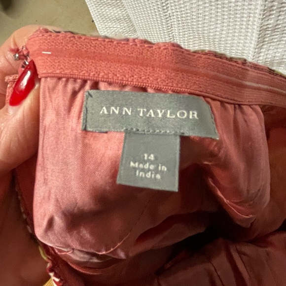 Ann Taylor Halter Dress Size 14 / 18” pit to pit and length 33” cotton, lined - Picture 9 of 13